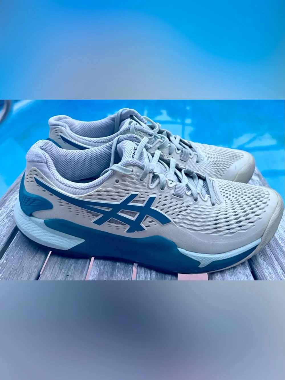 ASICS Gel-Resolution 9 White/Teal/Blue Tennis Shoes Womens 9